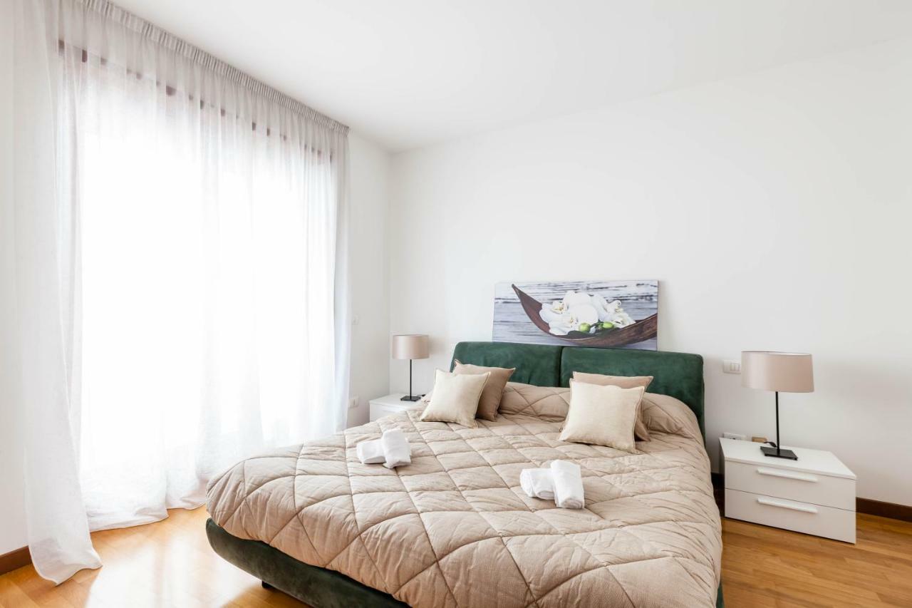 Apartament Attico Ai Cedri Werona Pokój zdjęcie