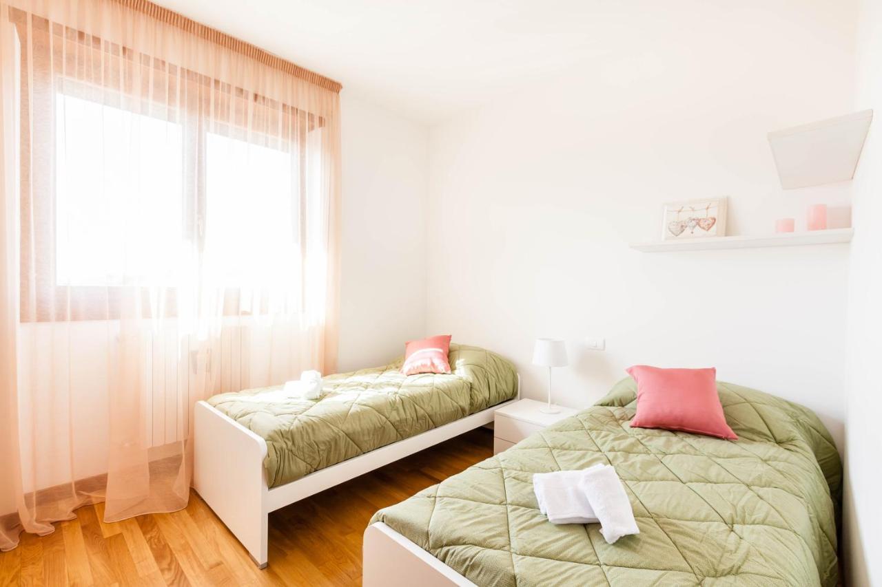 Apartament Attico Ai Cedri Werona Pokój zdjęcie